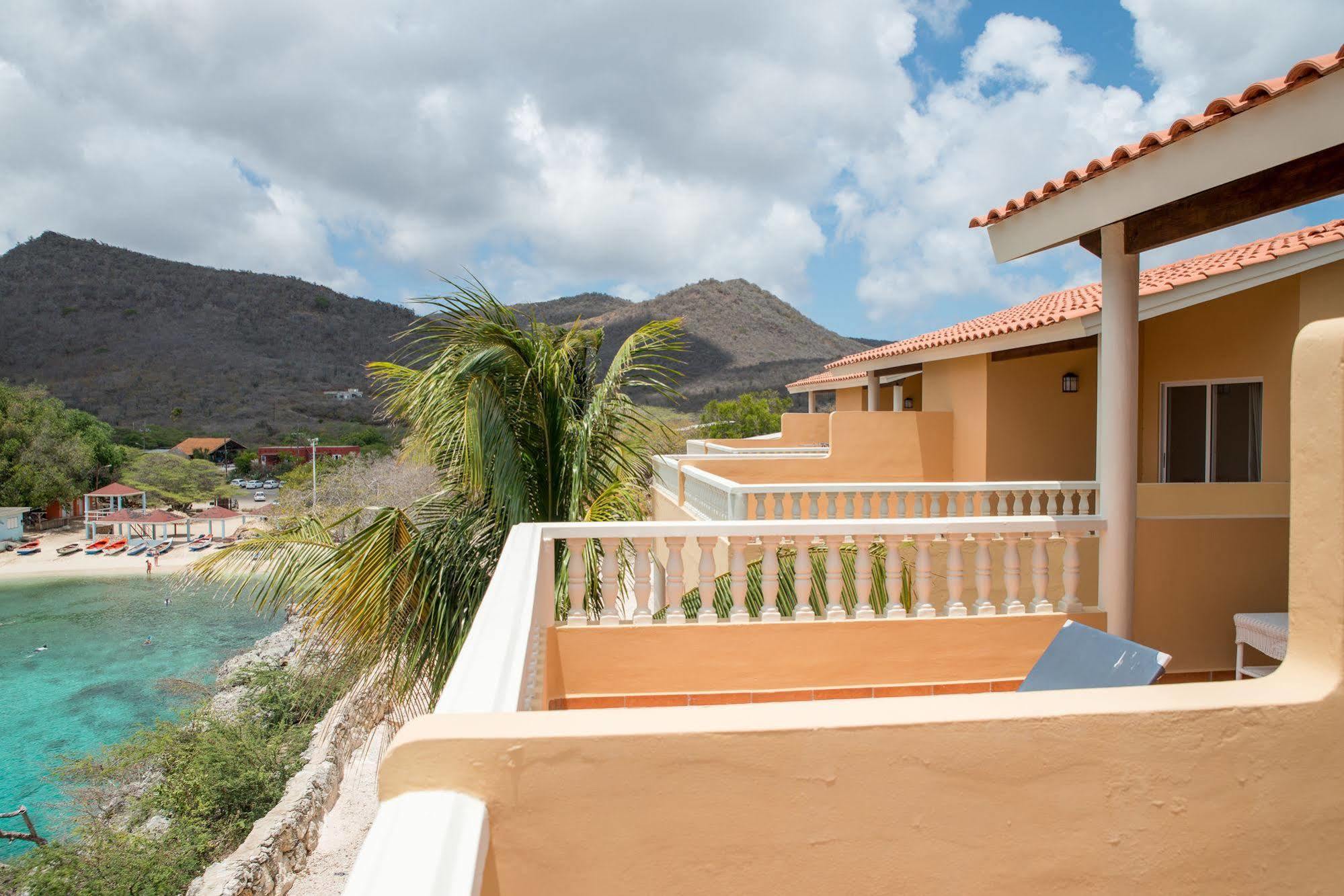 Lagun Blou Dive And Beach Resort Buitenkant foto